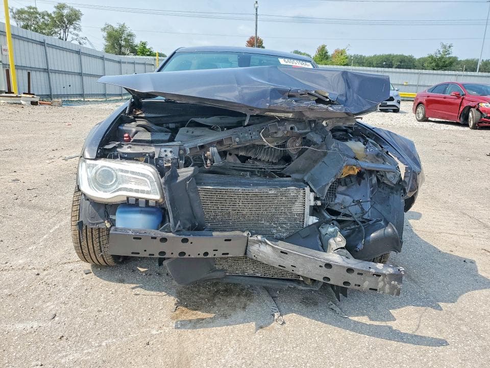 2019 CHRYSLER 300 TOURING 5
