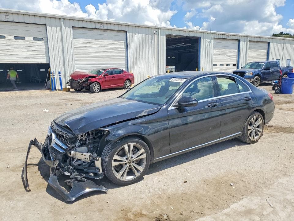 2018 MERCEDES-BENZ C 300