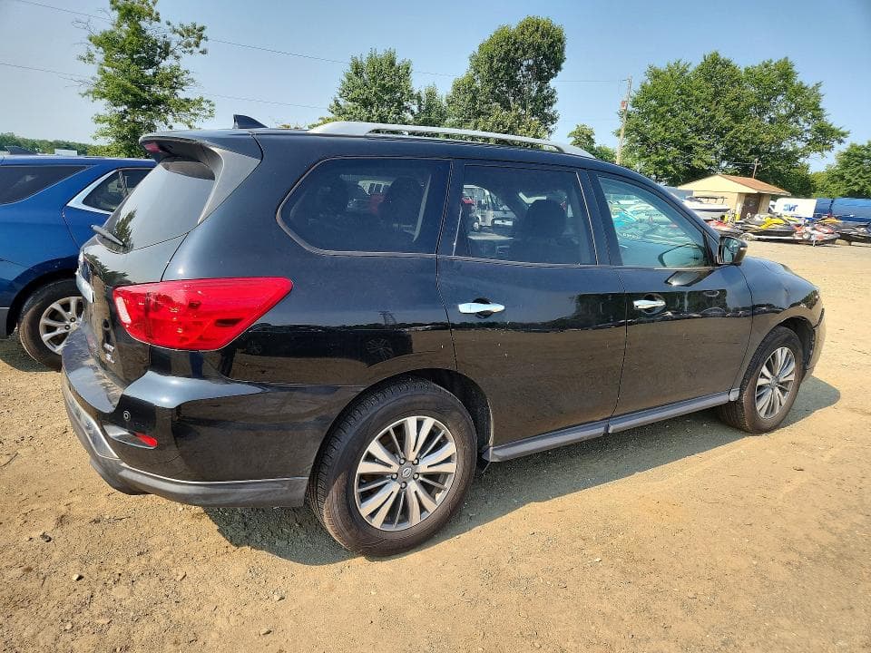 2019 NISSAN PATHFINDER SL 3