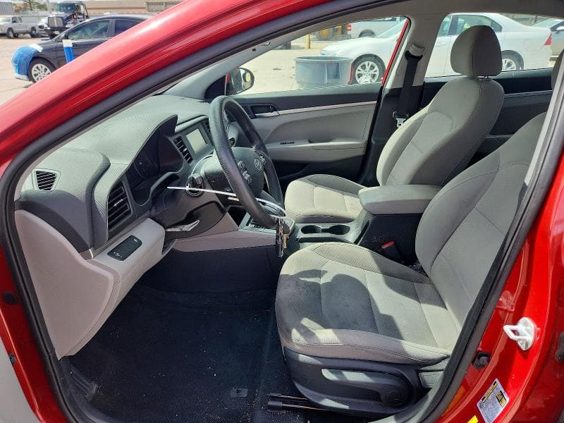 2019 HYUNDAI ELANTRA SE 7
