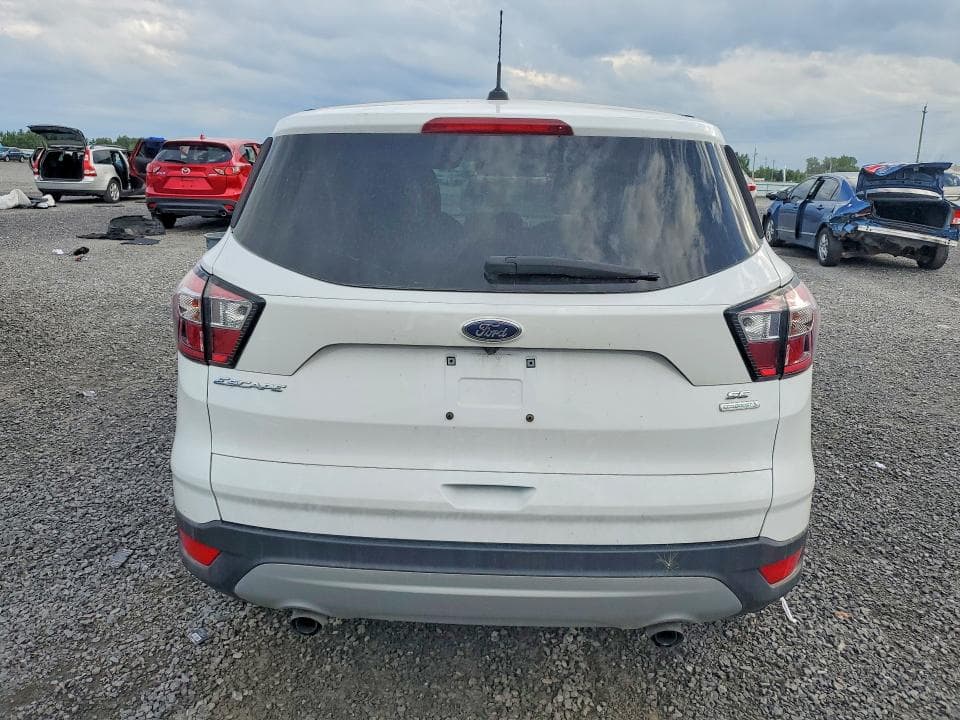 2017 FORD ESCAPE SE 6