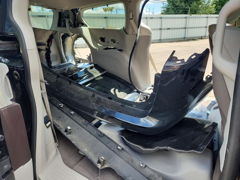 2020 CHRYSLER PACIFICA TOURING L PLUS 11