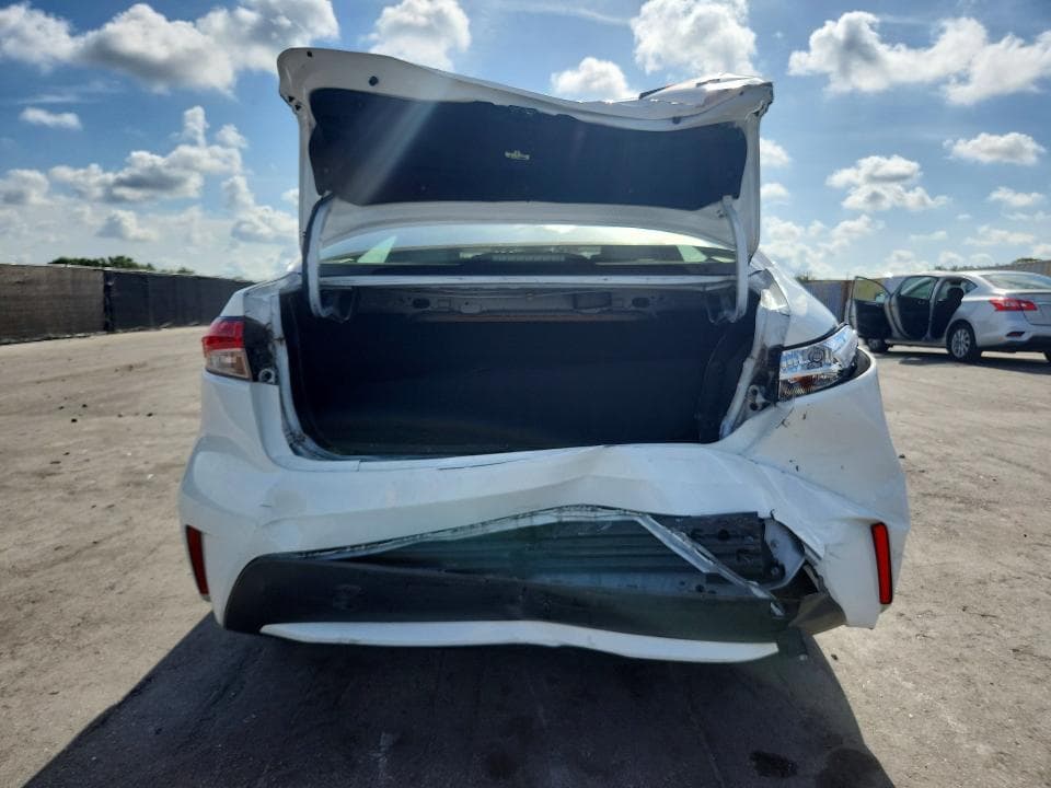2020 TOYOTA COROLLA LE 6