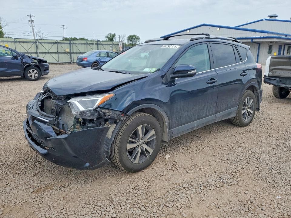 2018 TOYOTA RAV4 XLE - 1