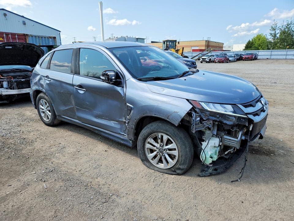 2022 MITSUBISHI RVR SE 4