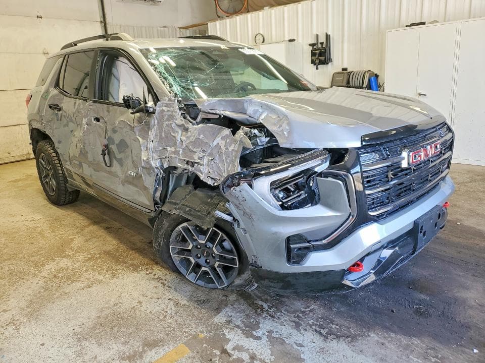 2026 GMC TERRAIN AT4 4