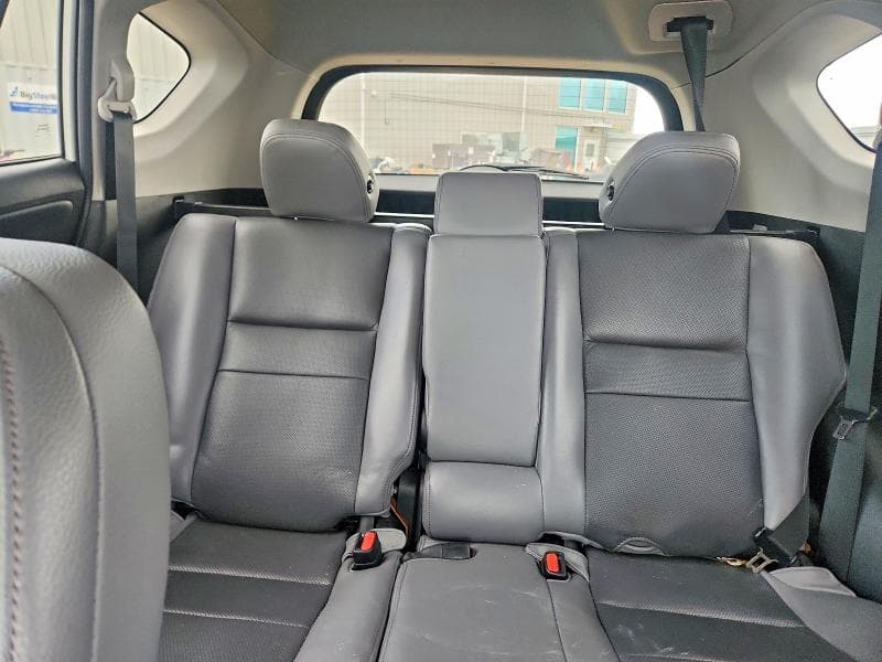 2018 TOYOTA RAV4 XLE 9