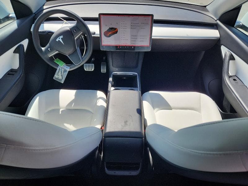 2021 TESLA MODEL Y 8