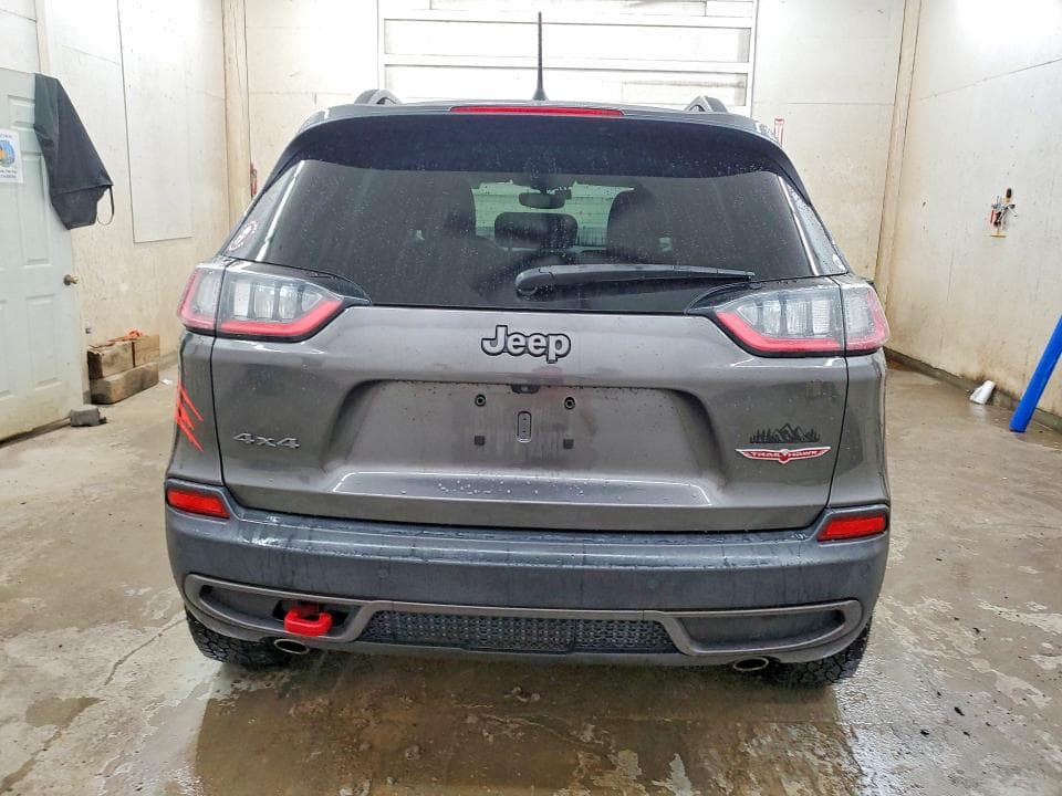 2019 JEEP CHEROKEE TRAILHAWK 6