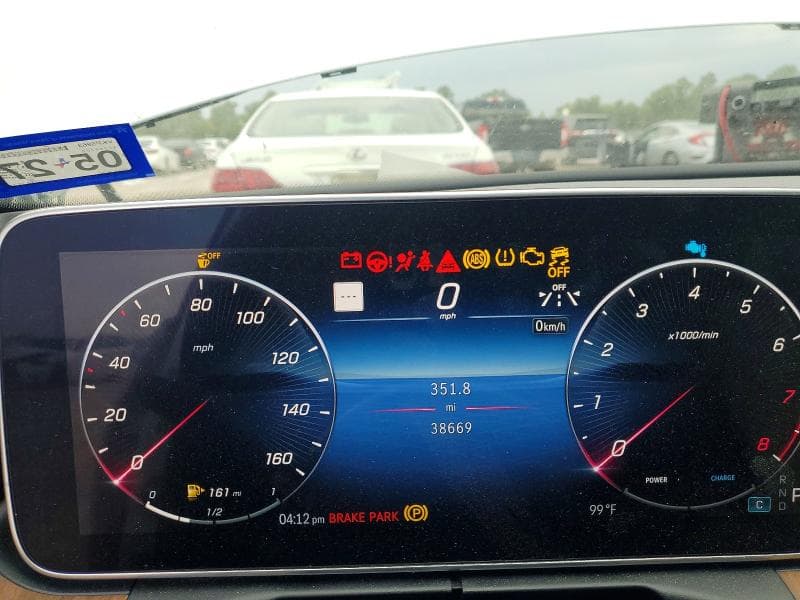 2023 MERCEDES-BENZ C 300 9