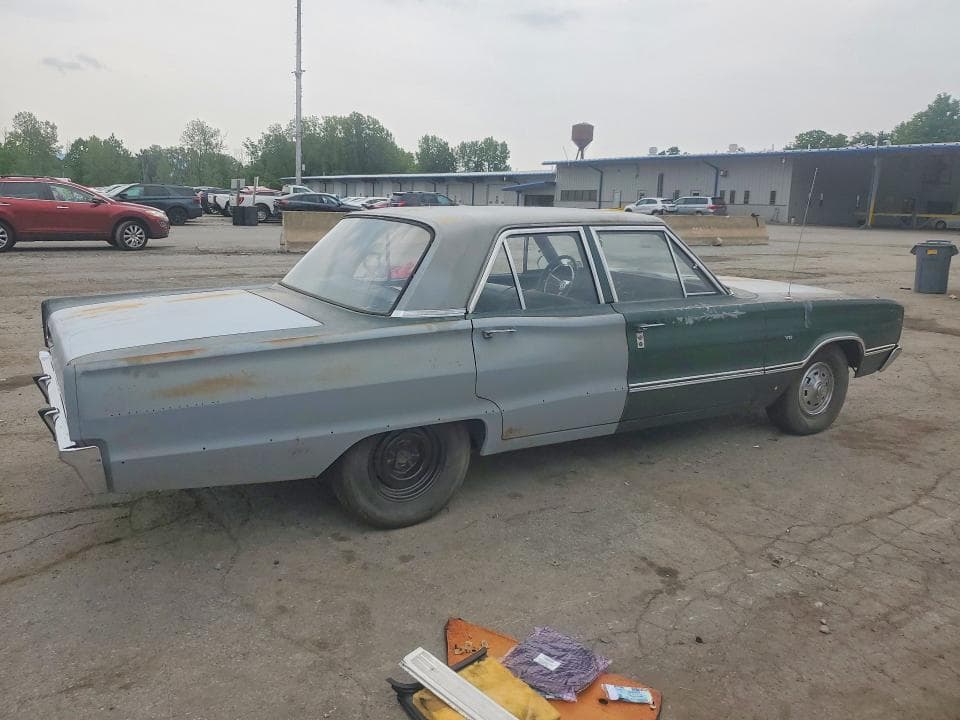1967 DODGE CORONET 3