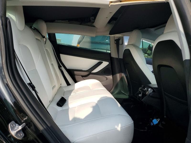 2019 TESLA MODEL 3 10