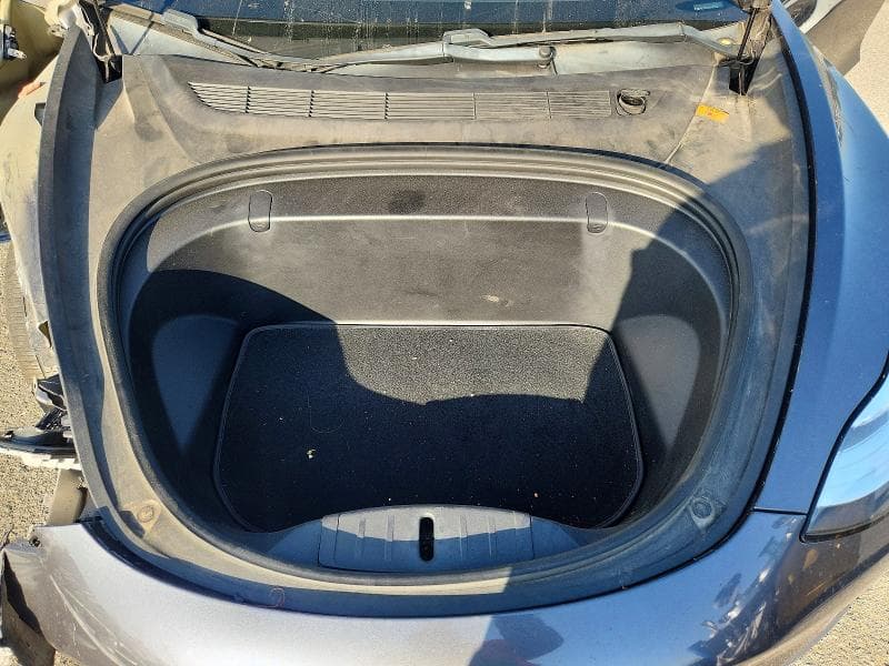 2018 TESLA MODEL 3 11