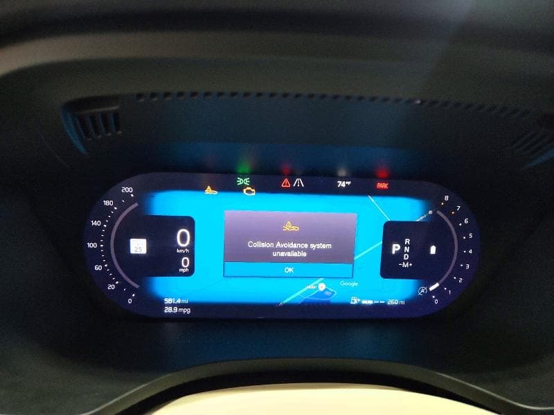 2022 VOLVO XC60 B5 MOMENTUM 9
