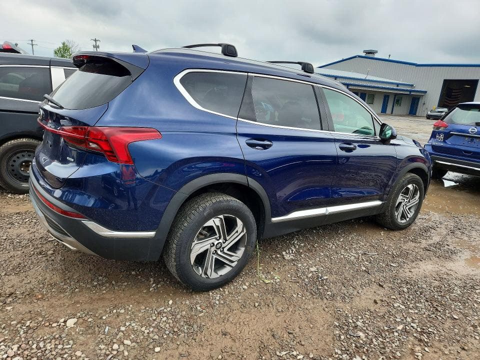 2022 HYUNDAI SANTA FE SEL 3