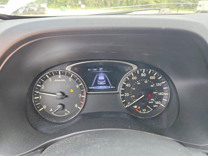 2018 NISSAN PATHFINDER S 9