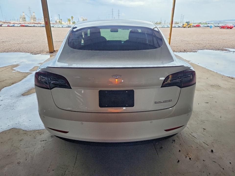 2019 TESLA MODEL 3 6