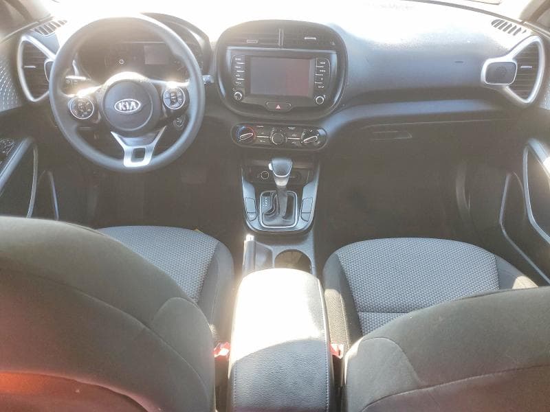 2021 KIA SOUL LX 8