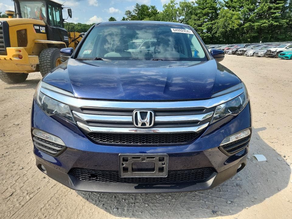 2018 HONDA PILOT EX 5