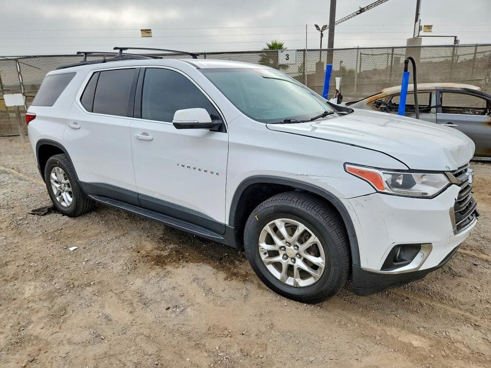 2020 CHEVROLET TRAVERSE LT 4