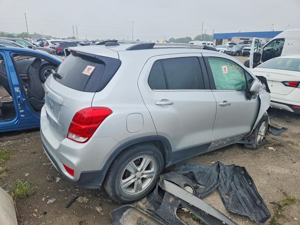 2019 CHEVROLET TRAX 1LT 5