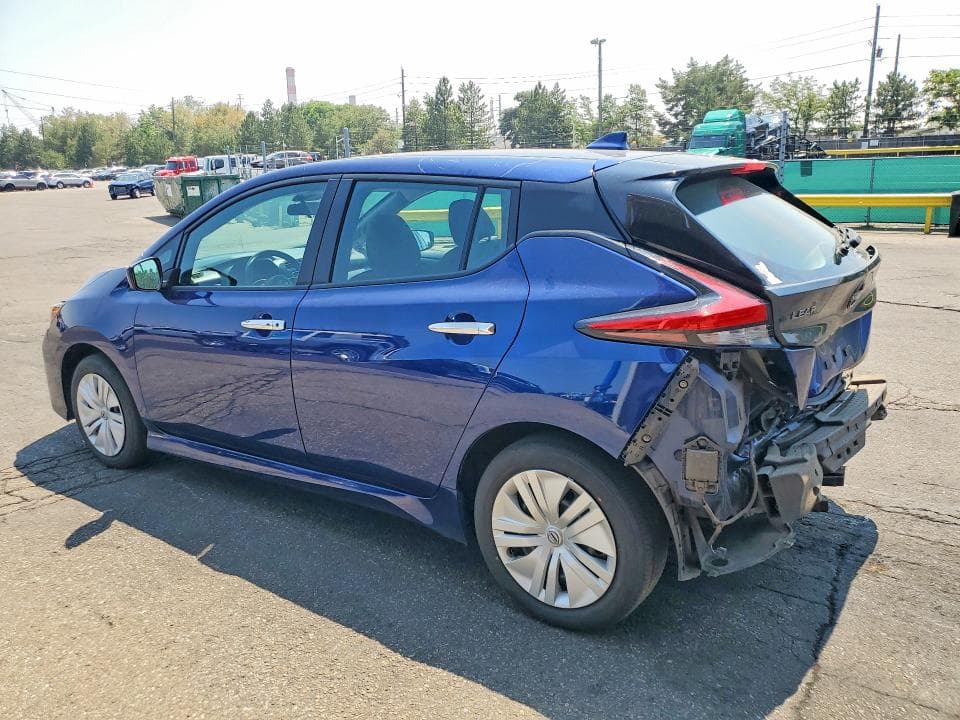 2025 NISSAN LEAF S 2