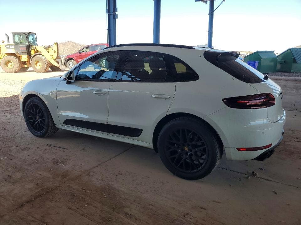 2017 PORSCHE MACAN GTS 2