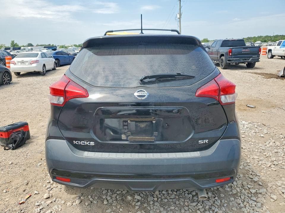2019 NISSAN KICKS SR 6