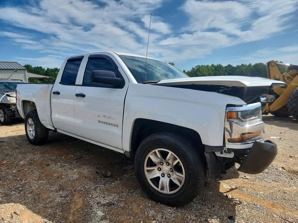 2017 CHEVROLET SILVERADO K1500 4