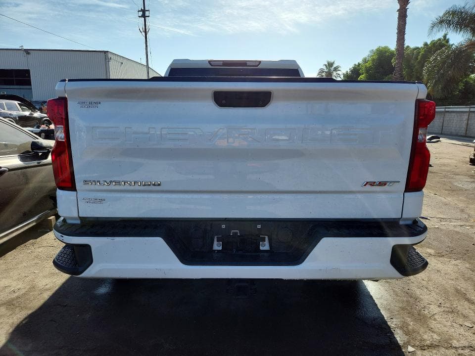 2020 CHEVROLET SILVERADO C1500 RST 6