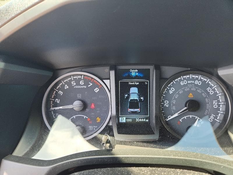 2023 TOYOTA TACOMA TRD SPORT 9