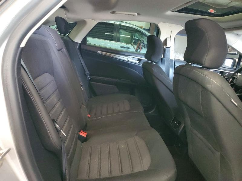2019 FORD FUSION SE 10