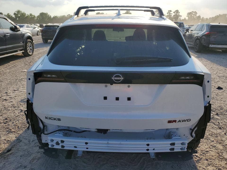 2025 NISSAN KICKS SR 6