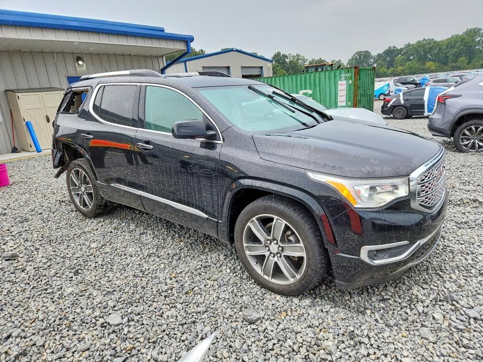 2017 GMC ACADIA DENALI 4