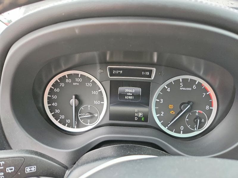 2017 INFINITI QX30 PREMIUM 9