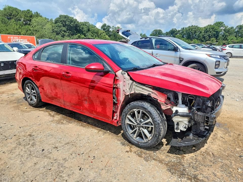 2023 KIA FORTE LXS 4