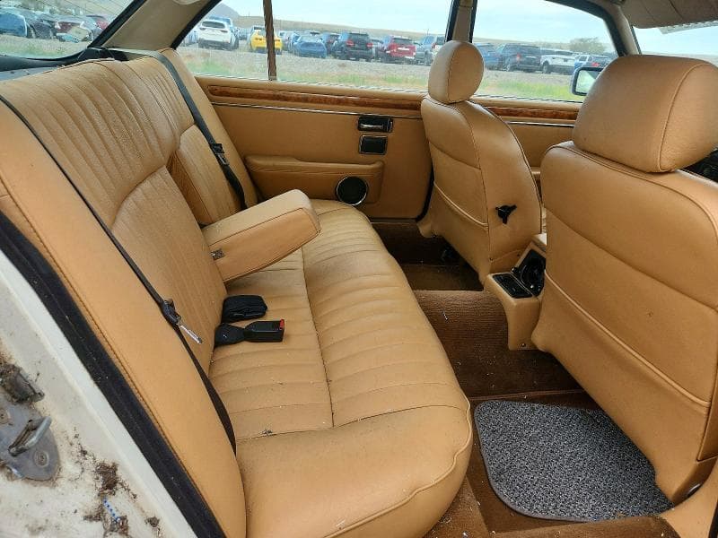 1986 JAGUAR XJ6 10