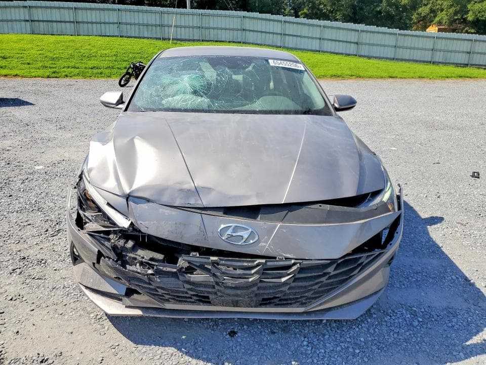 2023 HYUNDAI ELANTRA SEL 5