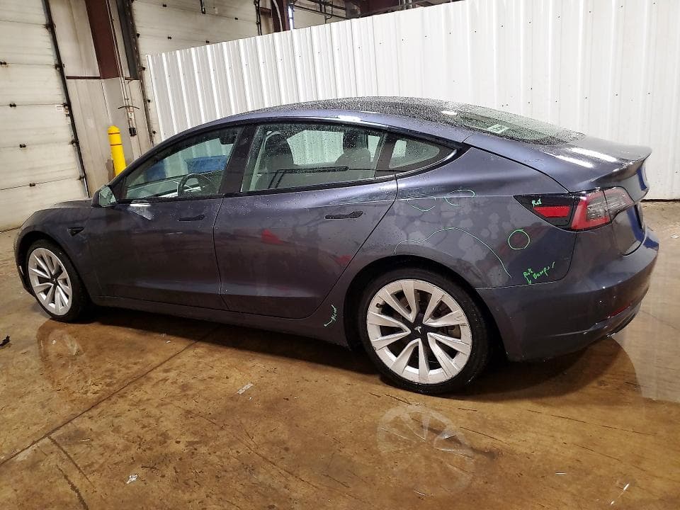 2022 TESLA MODEL 3 2