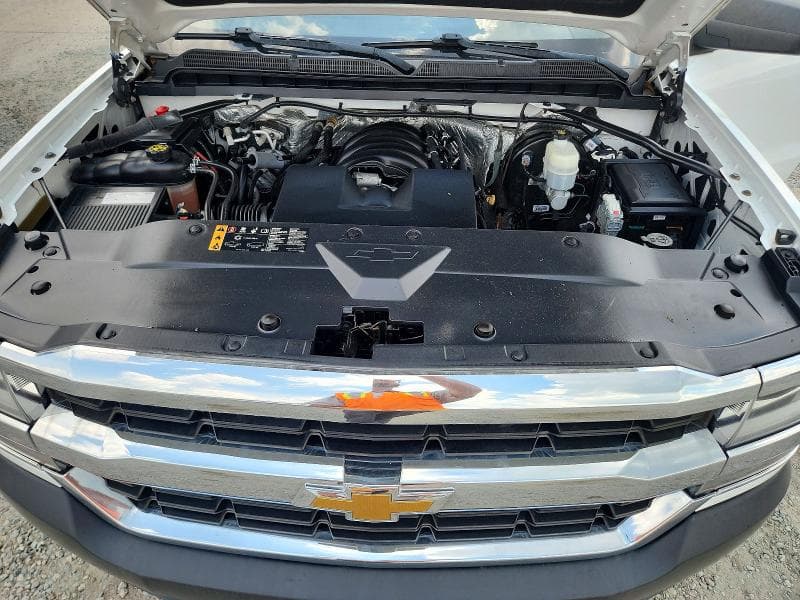2017 CHEVROLET SILVERADO C1500 11