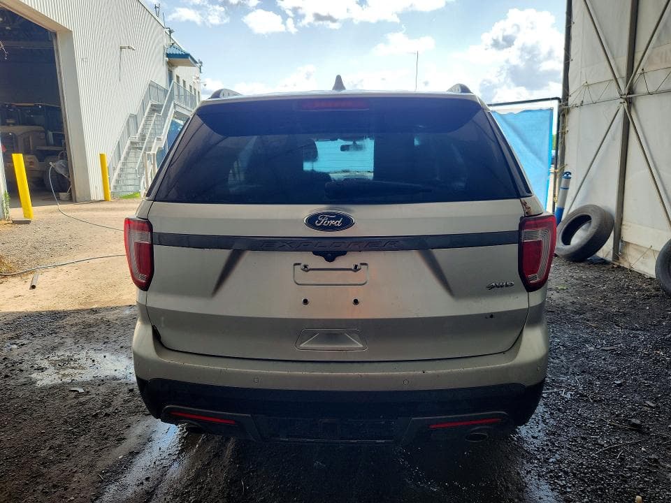 2017 FORD EXPLORER XLT 6