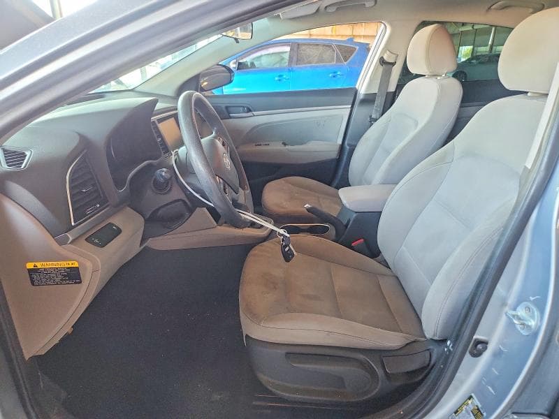 2017 HYUNDAI ELANTRA SE 7