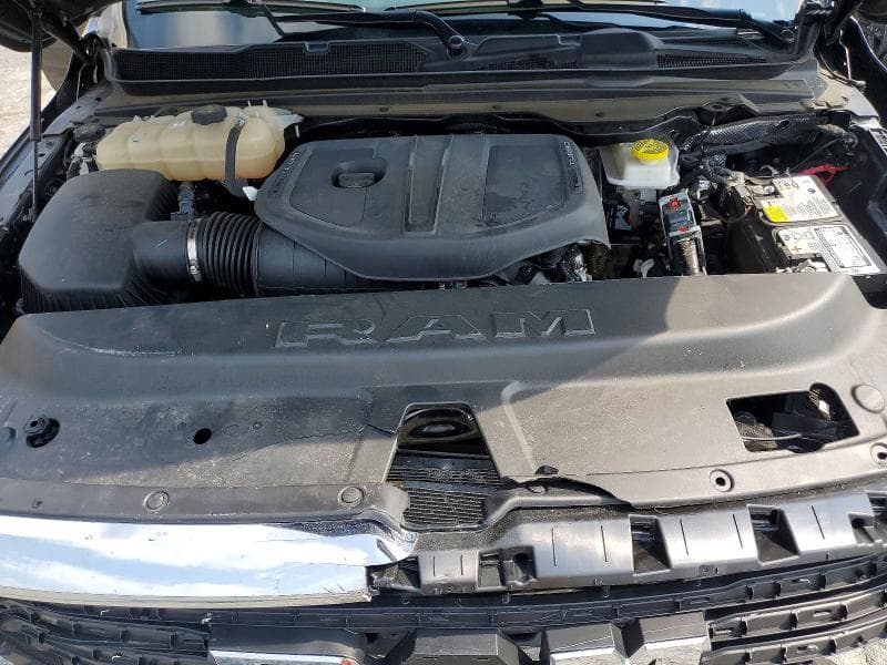 2026 RAM 1500 LARAMIE 11