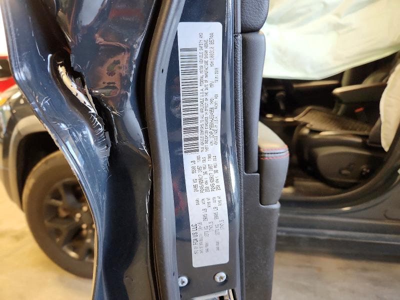 2017 JEEP CHEROKEE TRAILHAWK 12