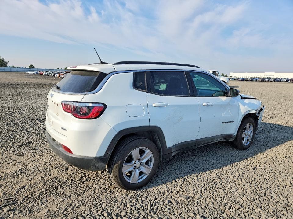 2022 JEEP COMPASS LATITUDE 3