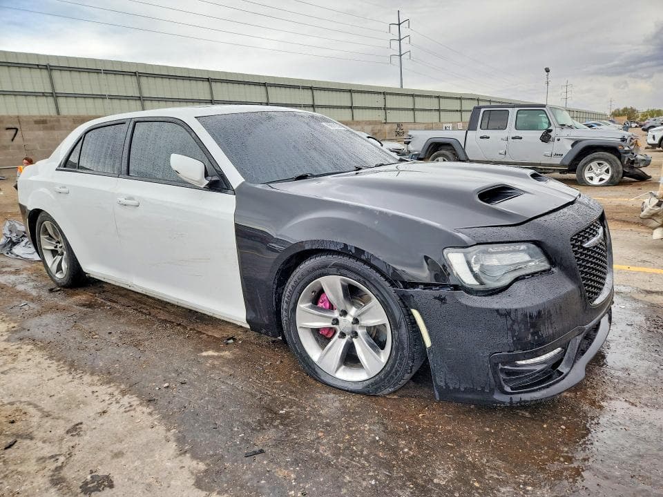 2019 CHRYSLER 300 S 4