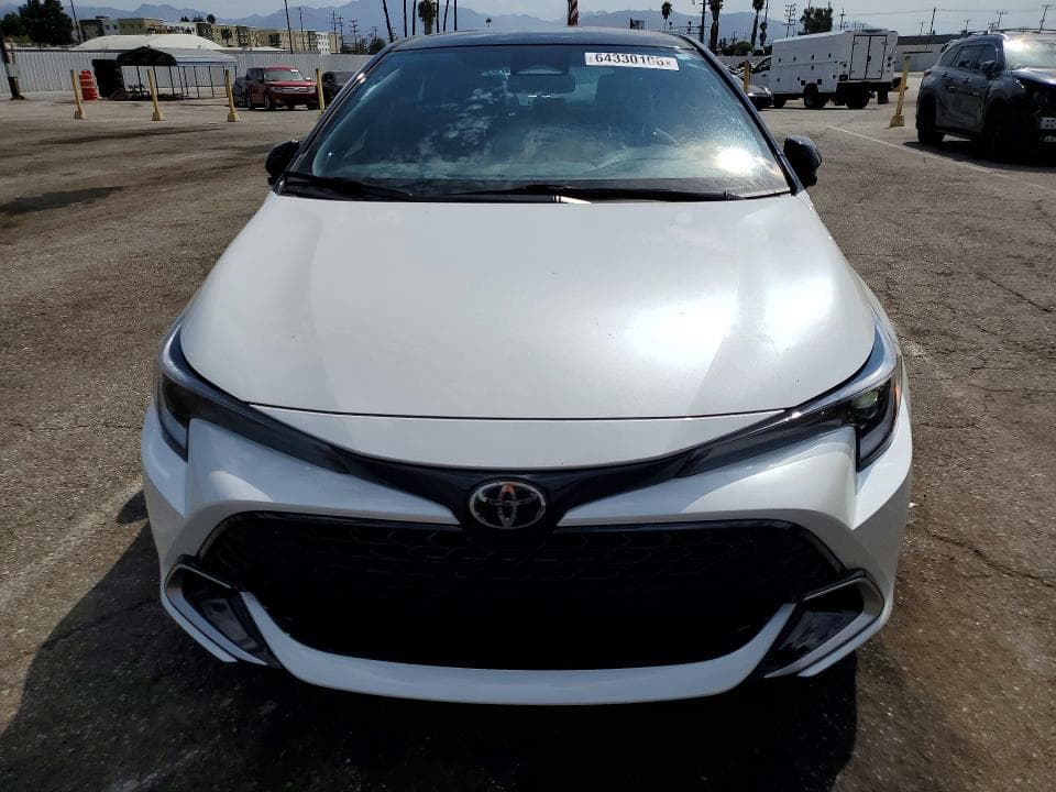 2026 TOYOTA COROLLA XSE 5