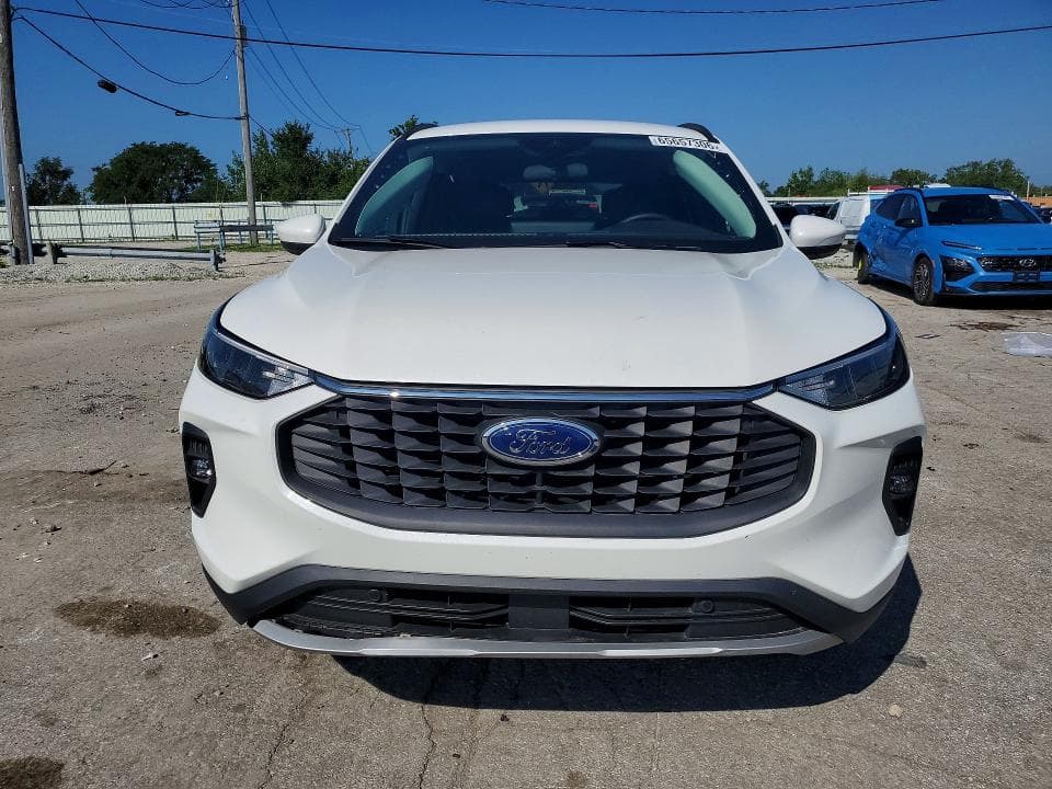 2026 FORD ESCAPE 5