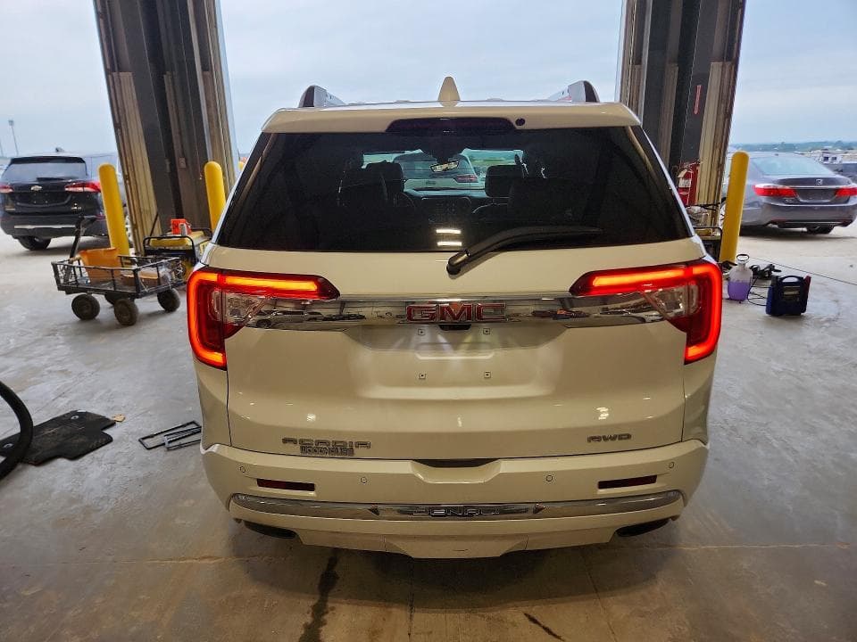 2023 GMC ACADIA DENALI 6