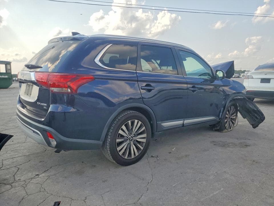 2019 MITSUBISHI OUTLANDER SE 3